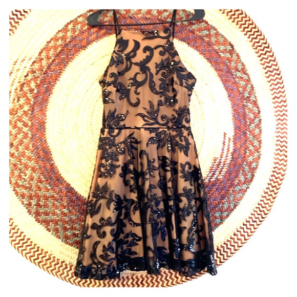 Dresses & Skirts - Sequin party dress